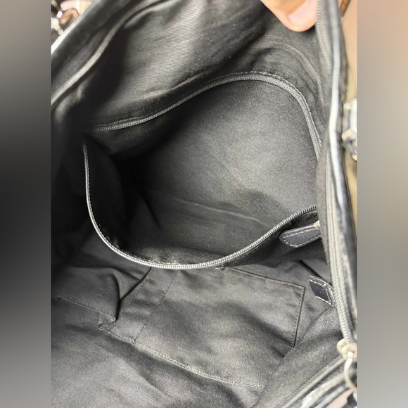 Coach shoulder bag- black and gray - Picture 9 of 16